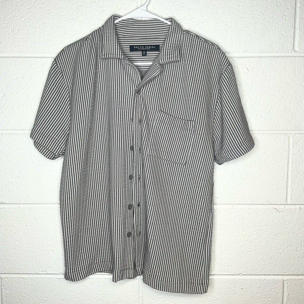 < Rustic Souls Black and White Striped Casual Button Down Shirt >
